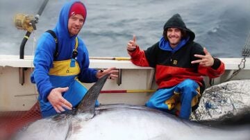 Pesca extrema - Comienza la temporada de pesca tras la muerte del primer oficial del Pinwheel