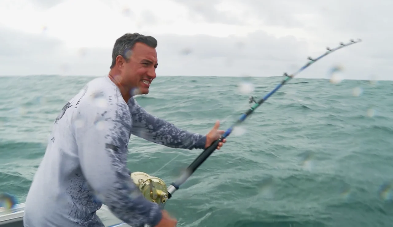 Pesca extrema - La parte buena del mal tiempo: los atunes aparecen