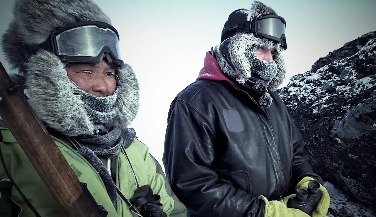 Chip y Agnes, atrapados en Alaska por una violenta tormenta: vientos de 80 km/h y riesgo de congelación