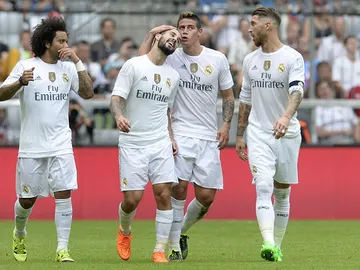 James e Isco James e Isco