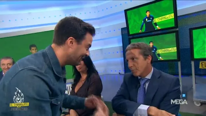 &Aacute;lvaro Mart&iacute;n presenta la portada de la web de 'El Chiringuito' y el titular inspira a Nacho. &iexcl;Momentazo!