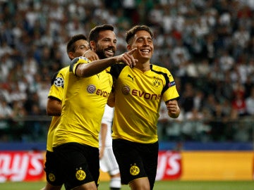 Los jugadores del Borussia Dortmund celebrando un gol en Champions League
