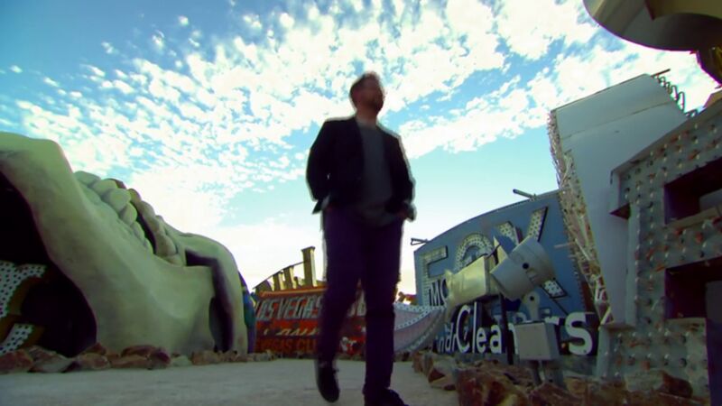 Un jefe con un estilo de los años 80