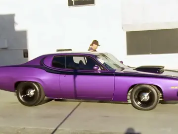 Frame 7.367831 de: El sueño de Danny, un Sattellite Sebring Road Runner Frame 7.367831 de: El sueño de Danny, un Sattellite Sebring Road Runner