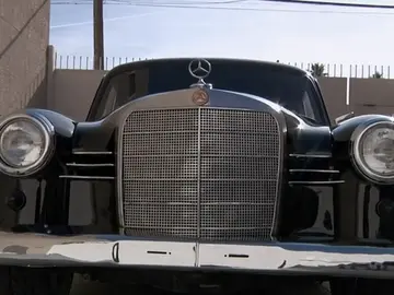 Frame 7.207997 de: Un profesional no sabe decir cuánto costaría este Mercedes Frame 7.207997 de: Un profesional no sabe decir cuánto costaría este Mercedes