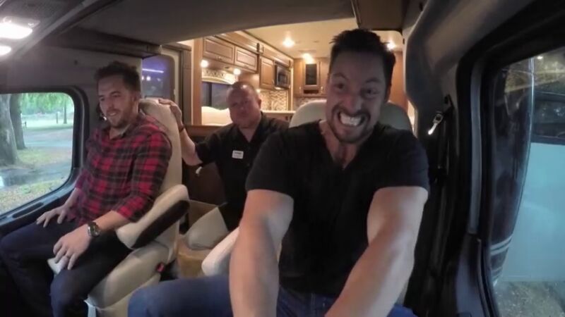 MEGA, canal masculino líder