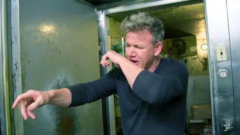 Gordon Ramsay se mete en el infierno: la cocina del Gianna's Gordon Ramsay se mete en el infierno: la cocina del Gianna's
