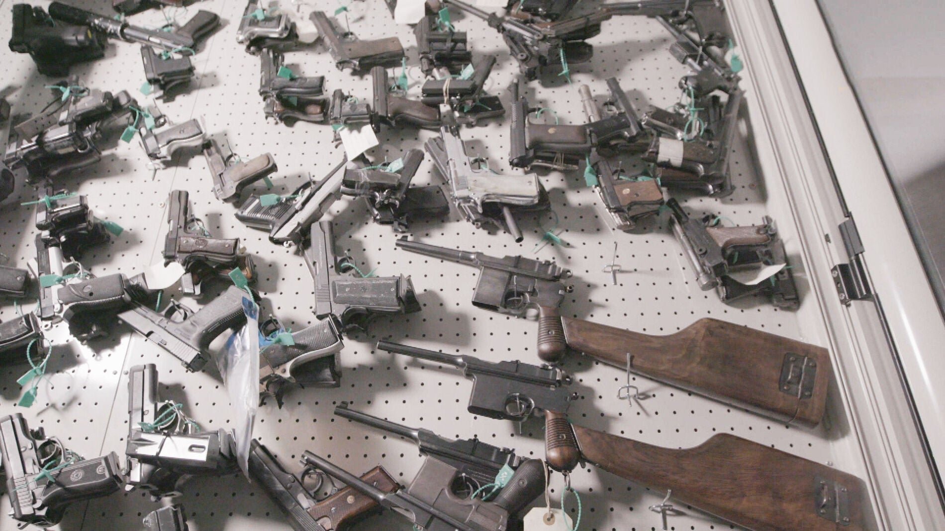 Estreno de 'Cr&iacute;menes que cambiaron la Historia', primera serie documental de MEGA