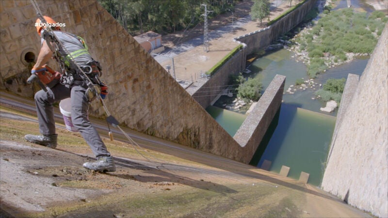 Un imprevisto retrasa todo el trabajo en la presa de los Hurones
