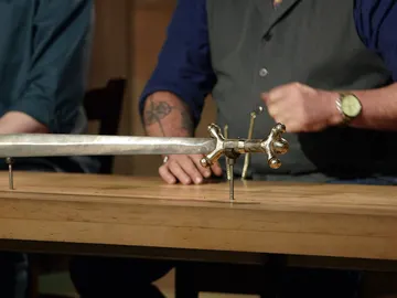 Una espada antropomorfa de la edad de hierro Una espada antropomorfa de la edad de hierro