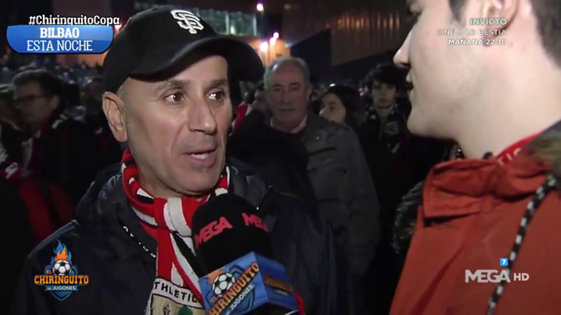 La afici&oacute;n del Athletic se queda con ganas de m&aacute;s y se queja del arbitraje