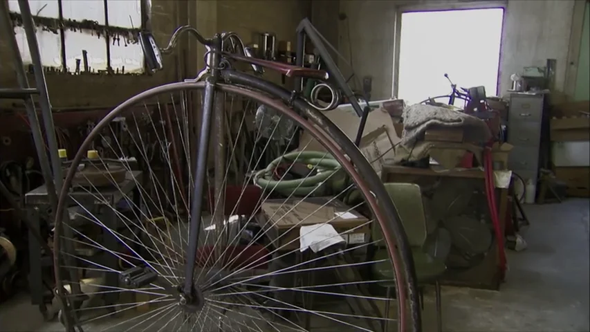 Un biciclo de principios del siglo XX que est&aacute; listo para circular