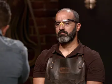 Un costillar frente a Miguel Un costillar frente a Miguel