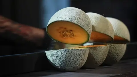 El corte de los melones Forjado a Fuego Edición Internacional