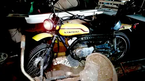 Moto Kawasaki Cazatesoros