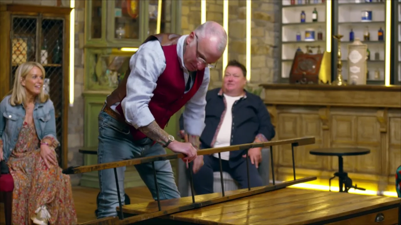 ¿Pagarías 300 libras por una escalera? ¿Pagarías 300 libras por una escalera?
