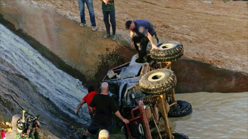 Una subida imposible acaba en accidente