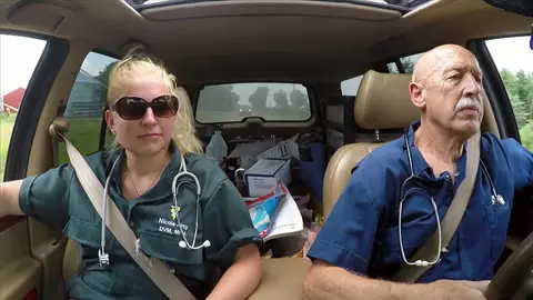 Nicole, la nueva veterinaria El increíble Dr. Pol