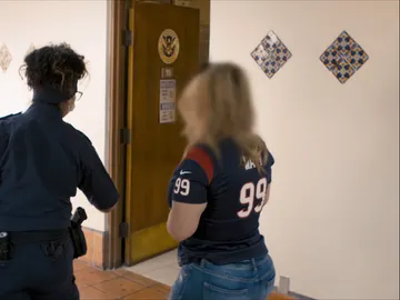 Intenta pasar con más medicinas de las permitidas Intenta pasar con más medicinas de las permitidas