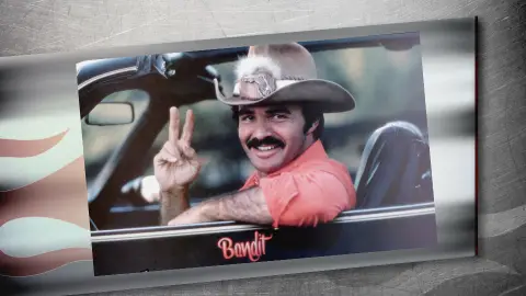 Burt Reynolds en bandit Locos por los coches