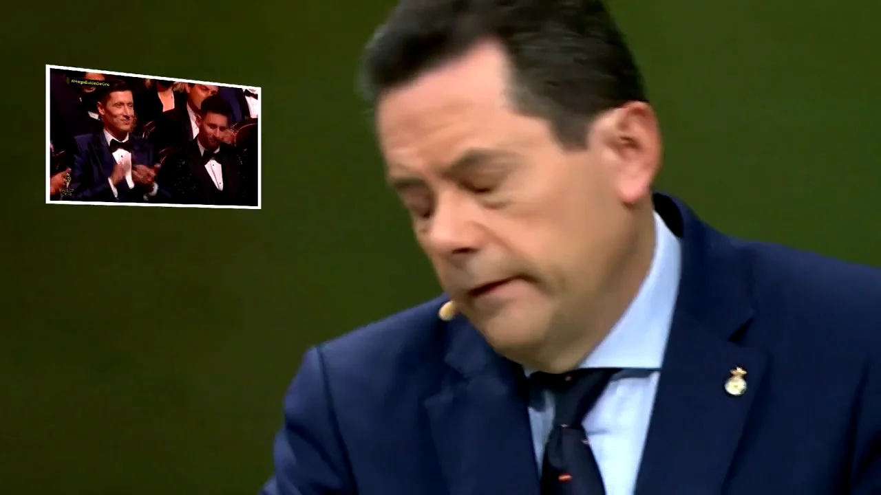 "Pantomima...¡otra pantomima!" "Pantomima...¡otra pantomima!"