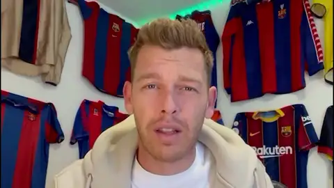 "Ha pisoteado el escudo durante cuatro años" "Ha pisoteado el escudo durante cuatro años"