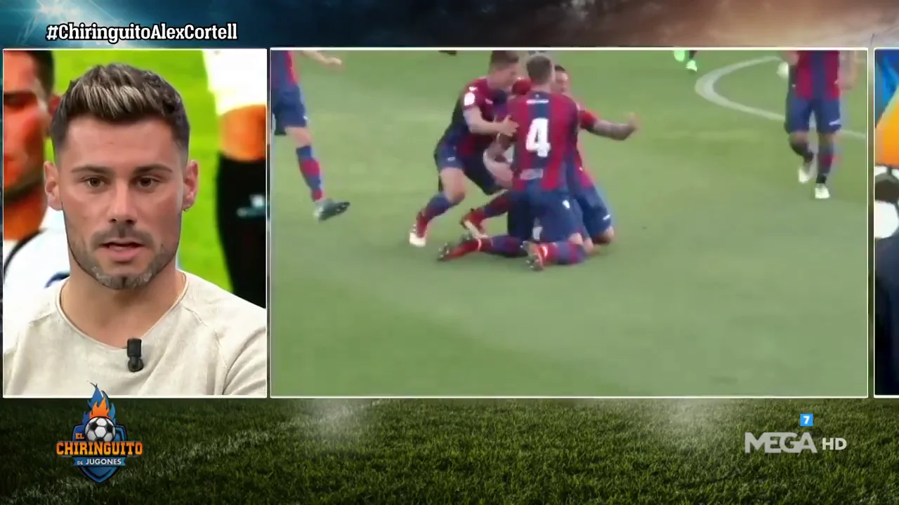 &Aacute;lex Cortell: "Donde m&aacute;s he disfrutado jugando al f&uacute;tbol ha sido en el Valencia"
