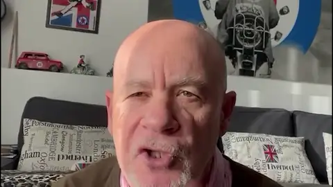 Alfredo Duro: "La derrota duele pero un poco menos" Alfredo Duro: "La derrota duele pero un poco menos"