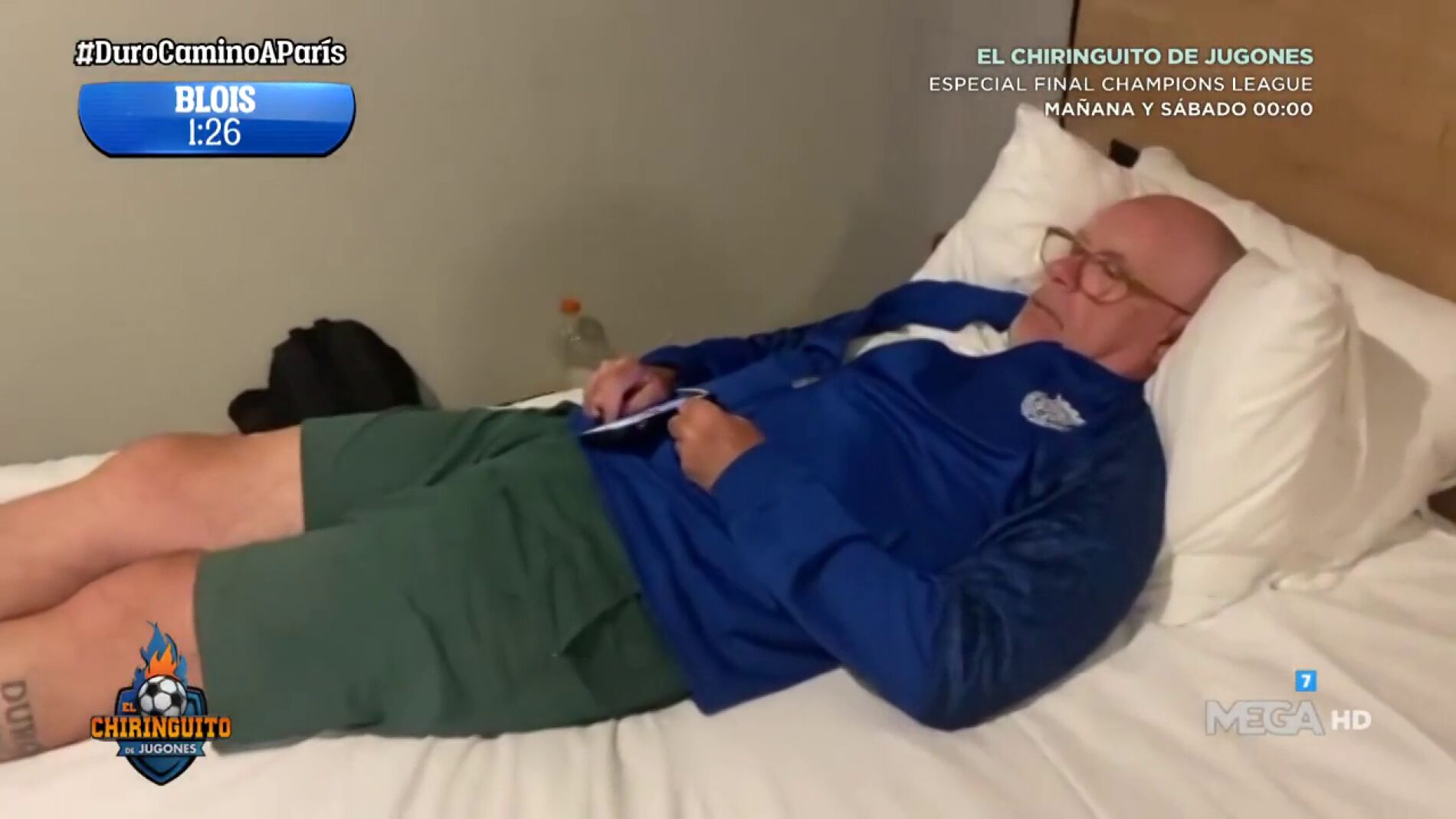 Alfredo Duro se queda dormido durante el programa