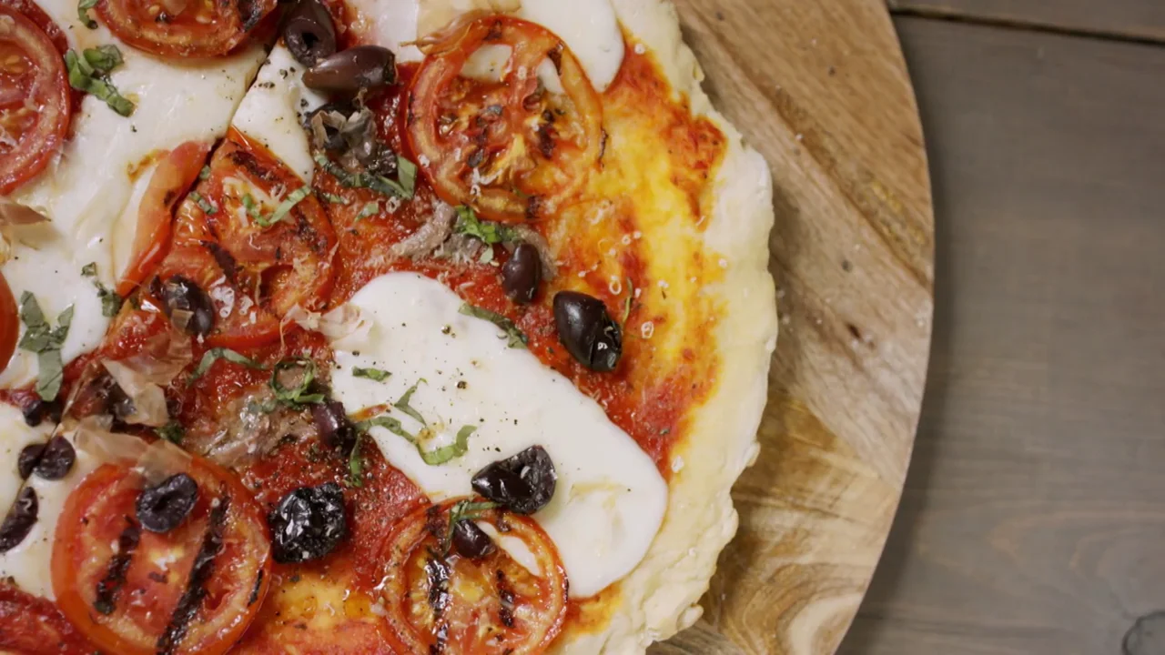 El futuro de los concursantes depende de cómo preparan estas pizzas a la parrilla El futuro de los concursantes depende de cómo preparan estas pizzas a la parrilla