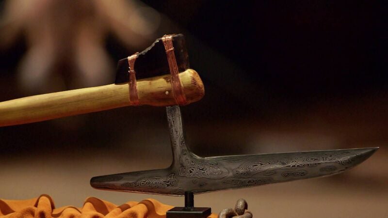 El reto de forjar un hacha de guerra zulú