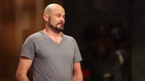 Cara de asombro Forjado a fuego