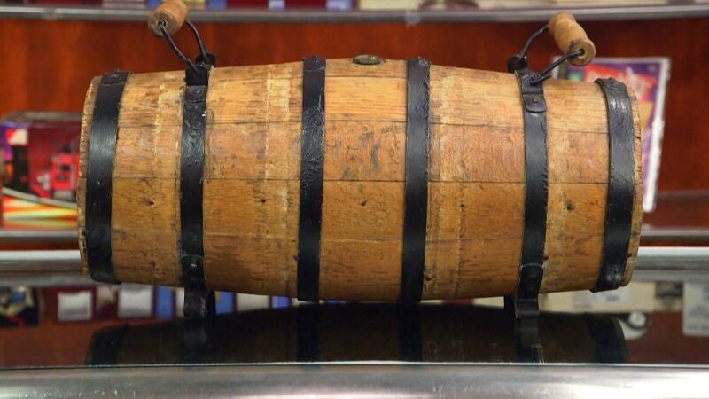 El precio de este barril cambia cuando se descubre su verdadero origen