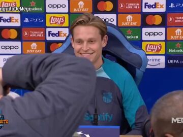 La rueda de prensa más salvaje de Frenkie de Jong