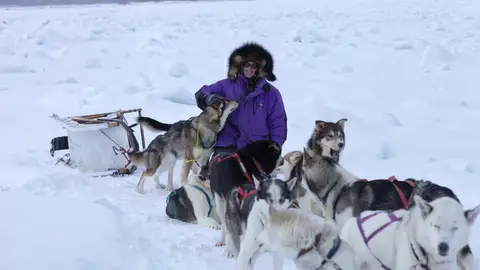 Mega estrena el próximo lunes, 4 de marzo, ‘Vida bajo cero’, una serie documental sobre la dureza de sobrevivir en Alaska Mega estrena el próximo lunes, 4 de marzo, ‘Vida bajo cero’, una serie documental sobre la dureza de sobrevivir en Alaska