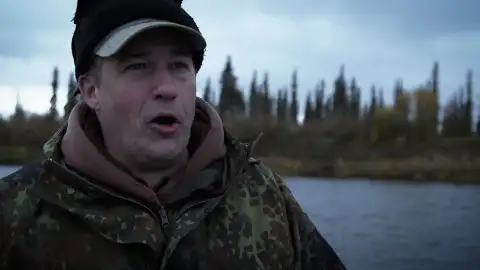 Los Hailstöne se enfrentan a la ausencia de alces en su crucial cacería antes del implacable invierno ártico Los Hailstöne se enfrentan a la ausencia de alces en su crucial cacería antes del implacable invierno ártico