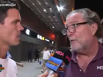 Vuelven las sonrisas a la puerta 55 de Edu Aguirre Vuelven las sonrisas a la puerta 55 de Edu Aguirre