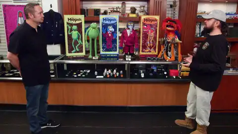 Chumlee enloquece con los muñecos de Los Muppets del show de los Teleñecos  Chumlee enloquece con los muñecos de Los Muppets del show de los Teleñecos