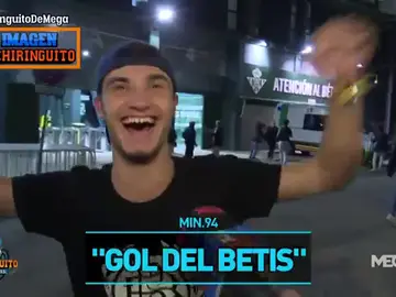 Un aficionado del Betis se va antes del campo y... Un aficionado del Betis se va antes del campo y...