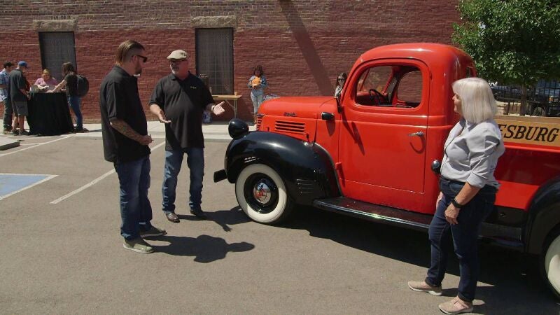 En su viaje a Denver Rick se encapricha con una furgoneta de 1941 muy especial.