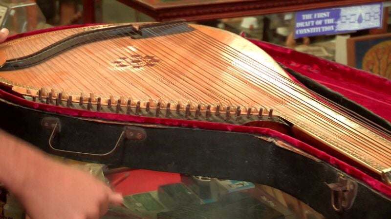 El sorprendente precio por este instrumento musical ucraniano