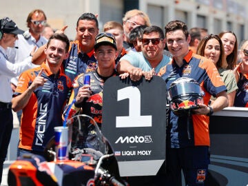 Jos&eacute; Antonio Rueda firma la 'pole' en MotorLand