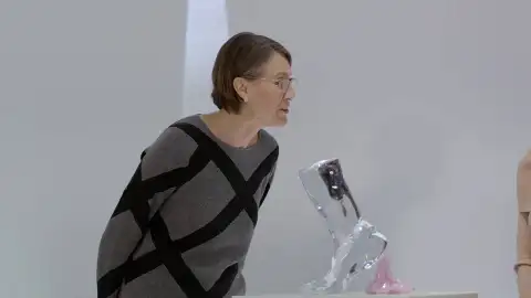 Soplado a fuego - El ballet inspira el reto: captar el movimiento humano en una obra de vidrio Soplado a fuego - El ballet inspira el reto: captar el movimiento humano en una obra de vidrio