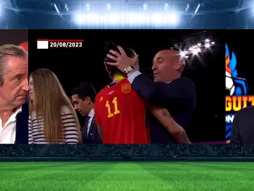 Rubiales carga contra Jenni Hermoso: “Una persona con la madurez de 33 años no tiene un cambio de opinión, tiene un cambio de versión” Rubiales carga contra Jenni Hermoso: “Una persona con la madurez de 33 años no tiene un cambio de opinión, tiene un cambio de versión”